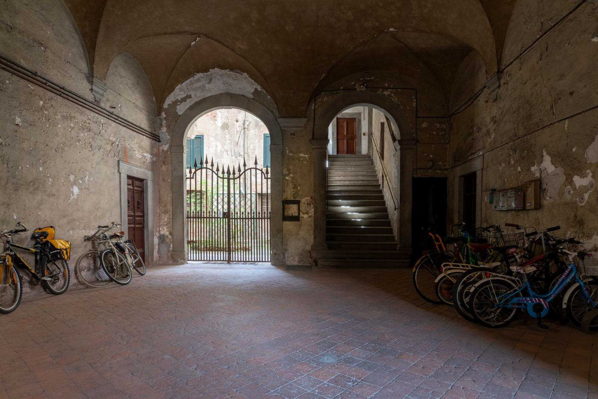 La Casa Di Cristina Apartamento Lucca Exterior foto